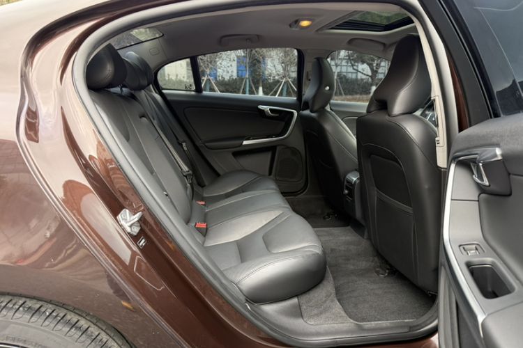 Used Volvo S60 2019 S60L Facelift T5 Intelligent Advanced Edition