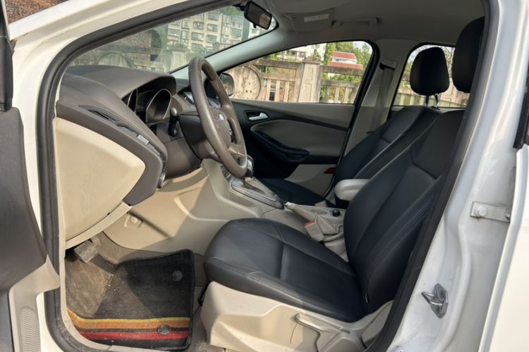 Used Ford Focus 2012 Sedan 1.6L Automatic Comfort Model