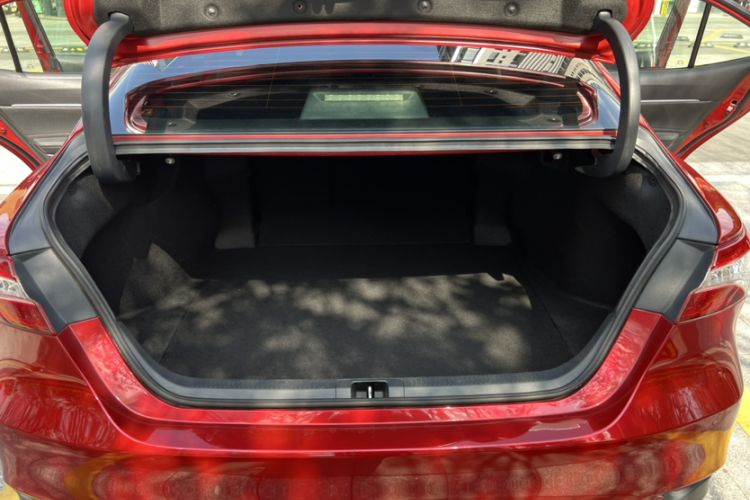 Used Toyota Camry 2019 2.5G Luxury Edition China VI Standard