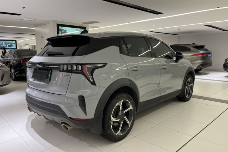 Used Lynk & Co 06 EM-P 2022 PHEV 84 km Range Pro Version Exterior 5