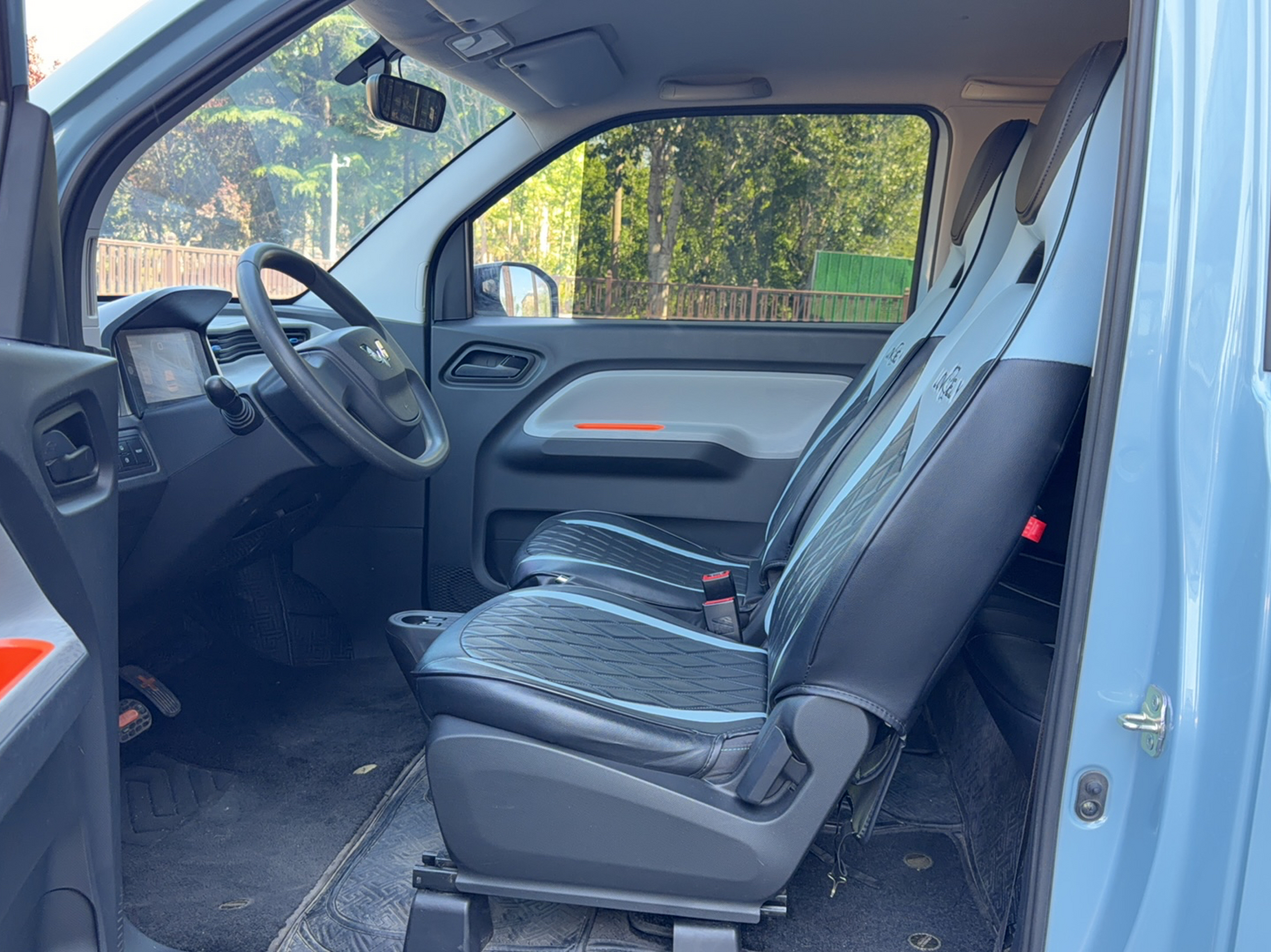 Interior delantero
