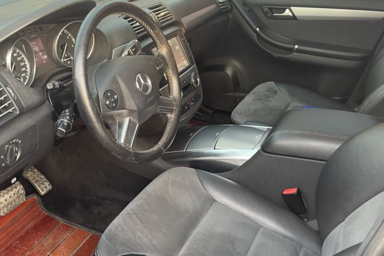 Used Mercedes-Benz R-Class 2014 R 320 4MATIC Business Model
