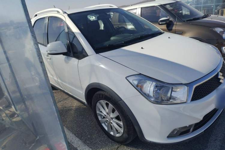 Used Suzuki SX4 2013 1.6L Manual CoolRide Model