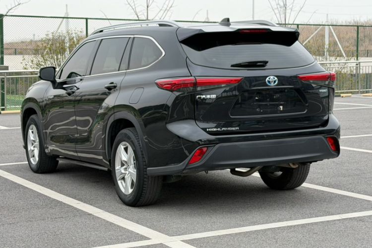 Used Toyota Highlander 2023 2.5L Smart Electric Hybrid Dual-Engine Two-Wheel Drive Elite Version 5 Seats