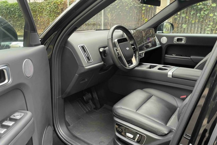 Used Li Auto L7 2023 Pro Model
