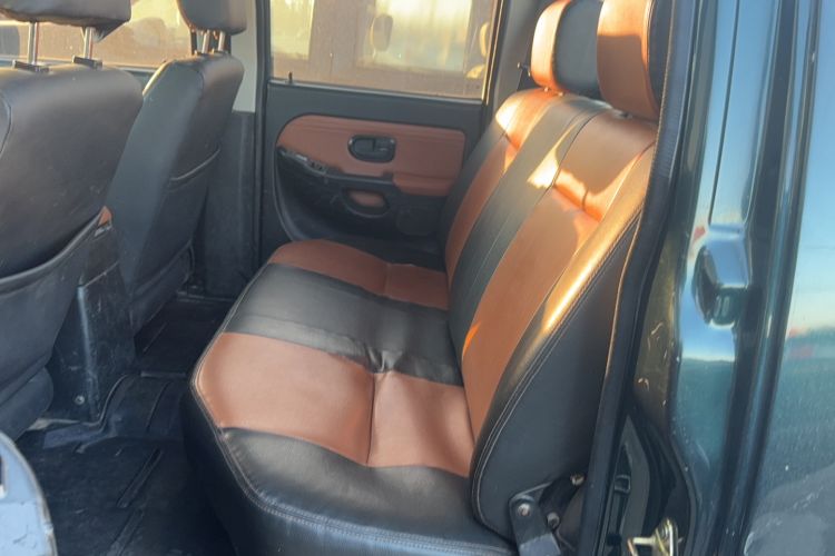 Used JMC Baodian 2016 2.8T New Value-Added Diesel Two-Wheel Drive Standard Cargo Luxury Version JX493ZLQ4G