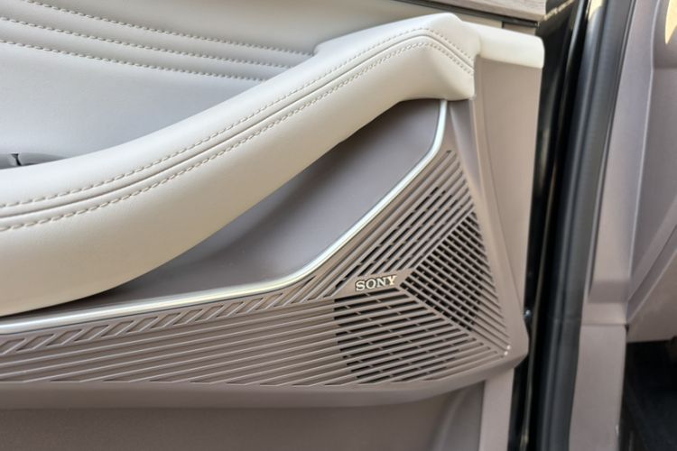 Used EXEED Stellar C-DM 2024 1.5T Long-Range Pro
