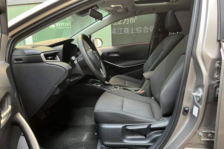 Used Toyota Corolla 2023 1.8L Smart Electric Hybrid Dual-Motor Elite Edition Interior 2