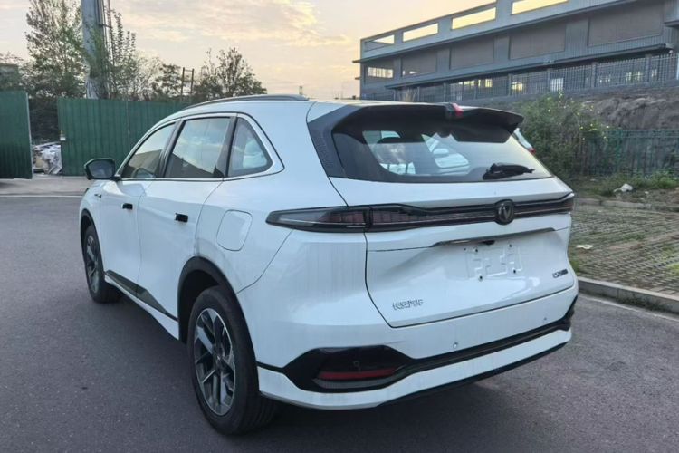 Used CHANGAN CS75 PLUS 2025 4th Generation 1.5T New Blue Whale Smart Luxury Edition