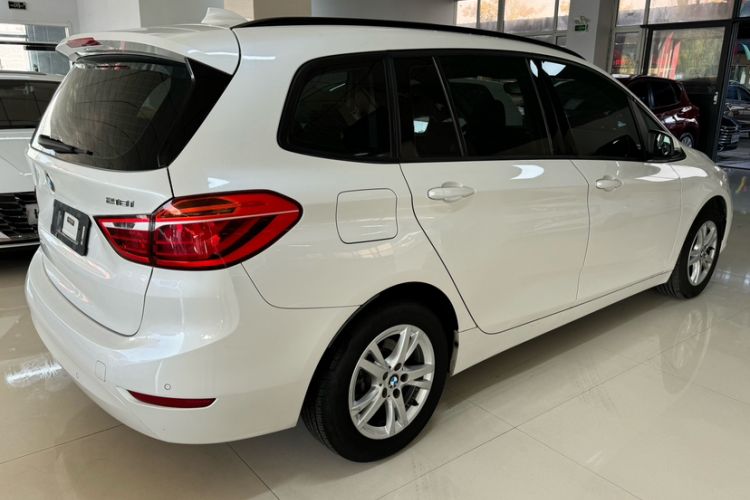 Used BMW 2 Series Gran Tourer 2015 218i Leading Model Exterior 11
