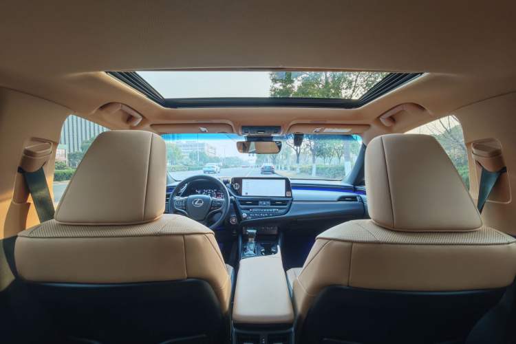 Used Lexus ES 2024 200 Premium Edition