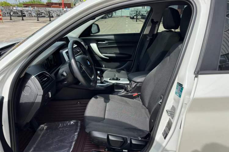 Used BMW 1 Series 2018 118i Leading Model
