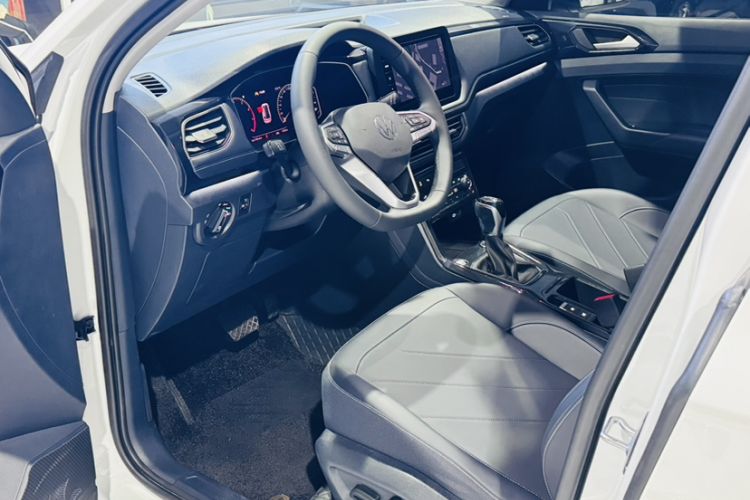 Used Volkswagen Tharu 2026 Model Xinrui 300TSI Ruixiang Edition
