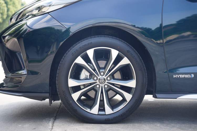 Used Toyota Granvia 2023 2.5L Hybrid Flagship VIP Edition