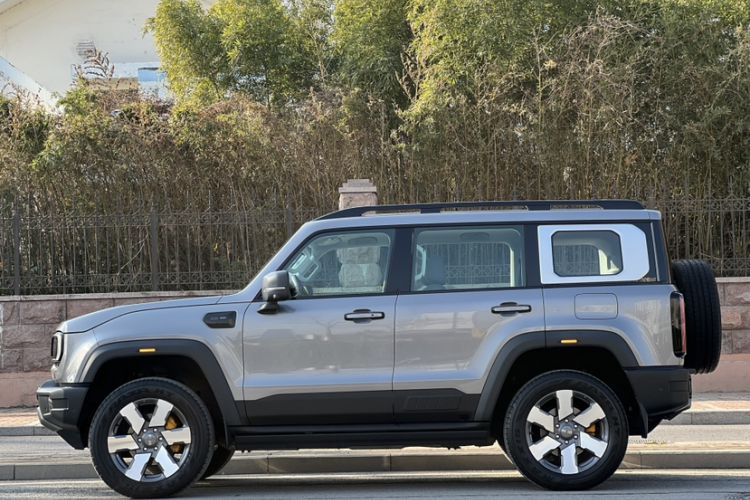 Used BAIC Off-Road BJ40 Electric Drive 2025 Advanced Edition