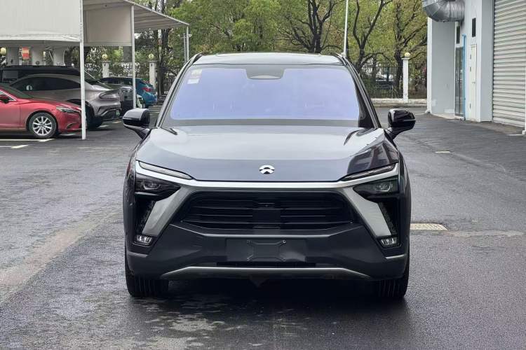 Used Nio ES8 2020 580 km Range Signature Edition Six-Seater Version Exterior 1