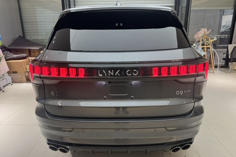 Used Lynk & Co 09 2021 2.0T Halo Six-Seater
