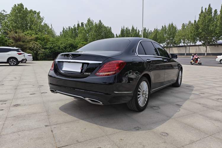 Used Mercedes-Benz C-Class 2018 C 180 L Fashion Model Exterior 5