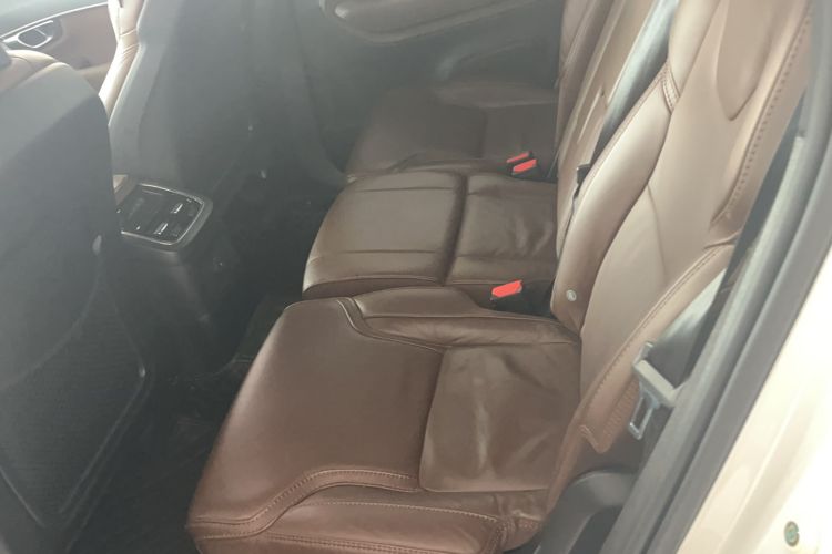 Used Volvo XC90 New Energy 2021 E-Drive Hybrid T8 Luxury Flagship 7-Seater Interior 1