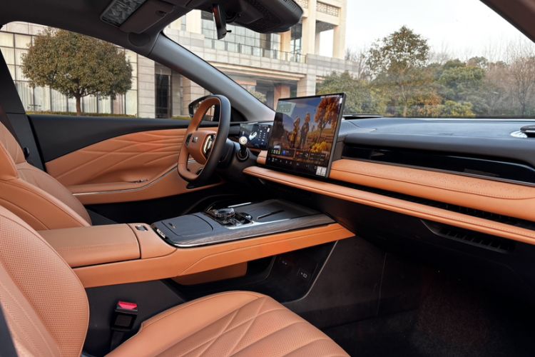 Used Geely Galaxy Galaxy 8 2025 130km EM-i Deluxe Edition