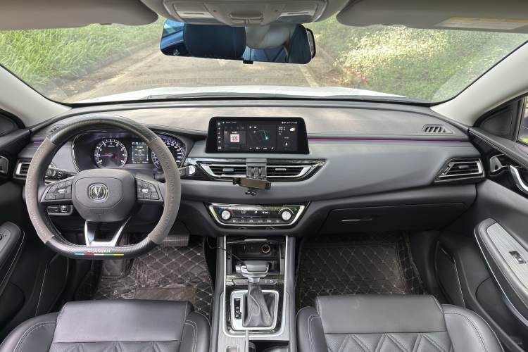 Used Changan Ruicheng CC 2022 Blue Whale Edition 1.5T DCT Luxury Model