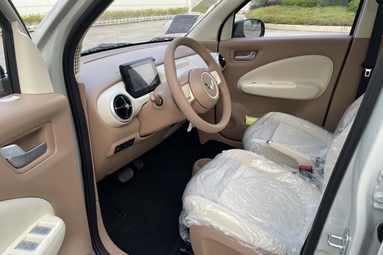 Used Wuling Hongguang MINIEV 2025 Four-Door Version Advanced Edition