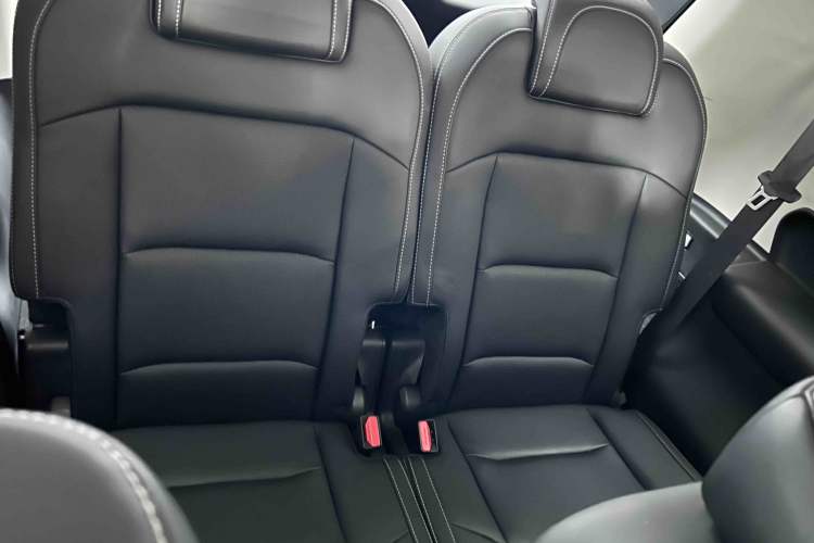 Used Geely Auto Haoyue 2020 1.8TD DCT Luxury 7-Seater Interior 10