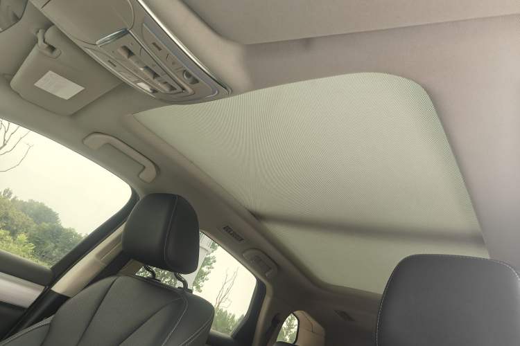 Used BYD Tang 2018 2.0T Automatic SmartConnect Prestige 7-Seater China V Standard