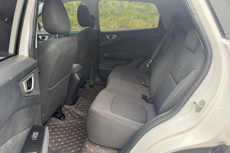 Used Wuling Alvez 2022 1.5L Manual Free-Style Model