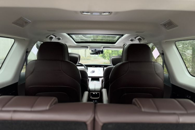 Used EXEED Lanyue 2023 400T Four-Wheel Drive Star Prestige Edition 6 Seats
