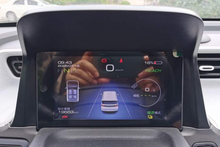 Used Wuling Hongguang MINIEV 2021 Macaron Fashion Model Lithium Iron Phosphate