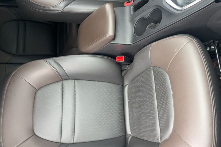 Used GAC Trumpchi GS4 2017 235T Automatic Two-Wheel Drive Luxury Smart Connectivity Version