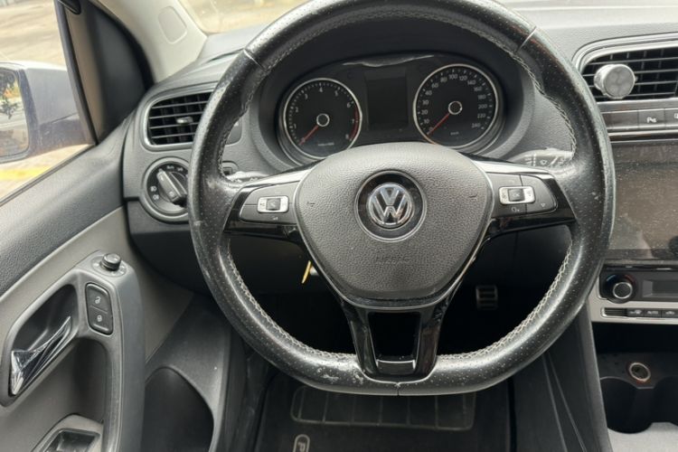 Used Volkswagen Polo 2014 1.6L Cross Polo Automatic