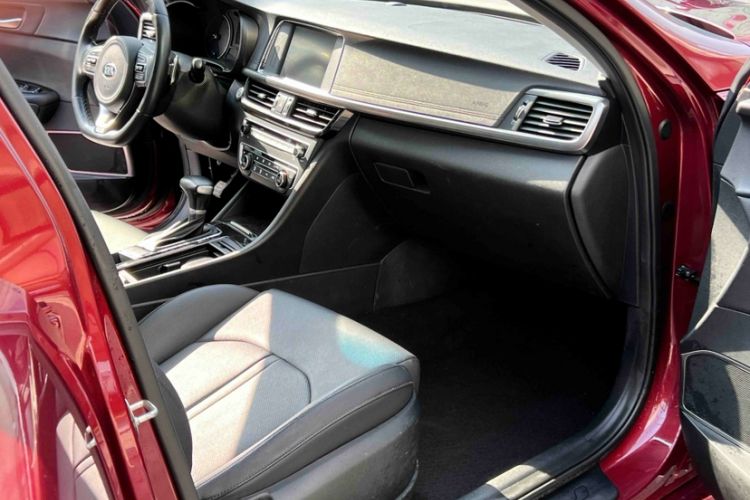 Used Kia K5 2016 1.6T Automatic LUX
