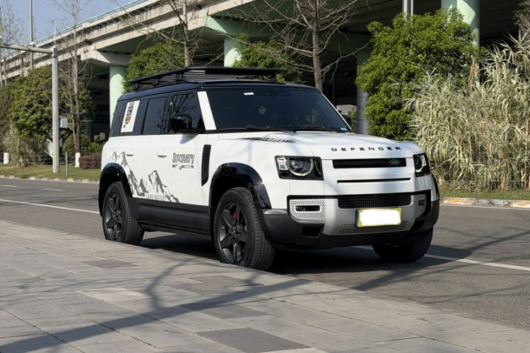 Used Land Rover Defender 2021 110 P400 SE