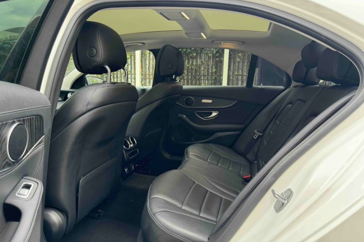 Used Mercedes-Benz C-Class 2020 C 260 L Sport Edition