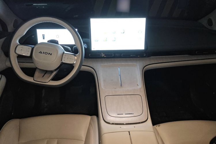 Used AION S MAX 2024 80 Xinghan Edition Ternary Lithium Interior 2