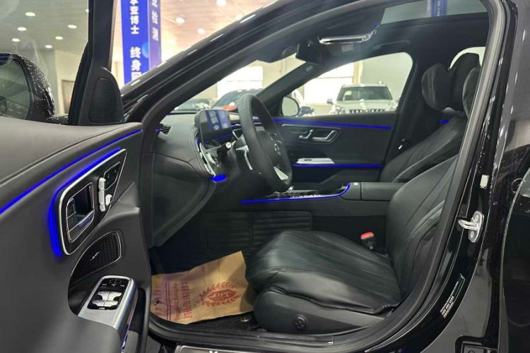 Used Mercedes-Benz E-Class 2024 E 300 L Fashion Sport Model Interior 2