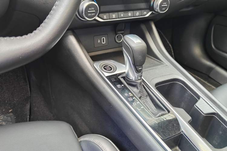 Used Nissan Sylphy 2021 1.6L XL CVT Enjoyment Edition Gear Lever