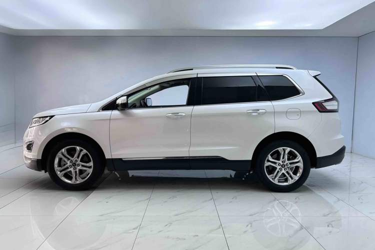 Used Ford Edge 2018 EcoBoost 245 Four-Wheel Drive Titanium 7-Seater
