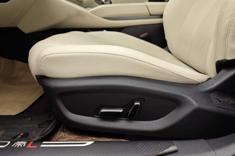 Used BYD Qin L 2024 DM-i 120KM Beyond Model