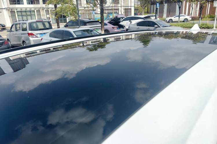 Used Dongfeng eπ eπ008 2024 210Max Range-Extended Version 6 Seats