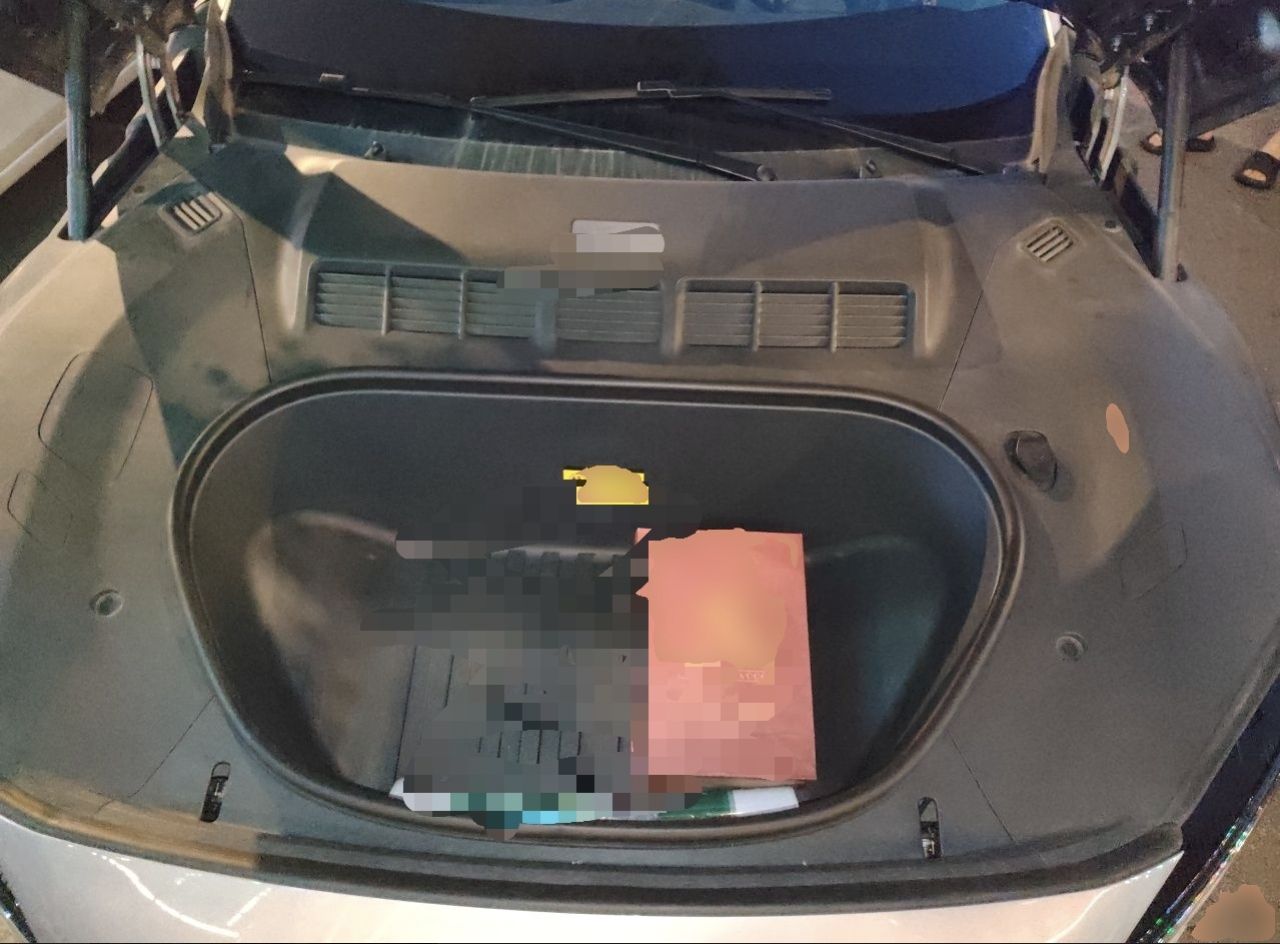 Xiaomi Auto YU7 2025 Ultra-Long Range Rear-Wheel Drive Version — снимка 9