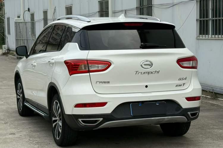 Used GAC Trumpchi GS4 2017 235T Automatic Two-Wheel Drive Luxury Smart Connectivity Version Exterior 3