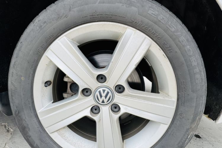 Used Volkswagen Lamando 2019 230TSI DSG Fashion Edition China VI
