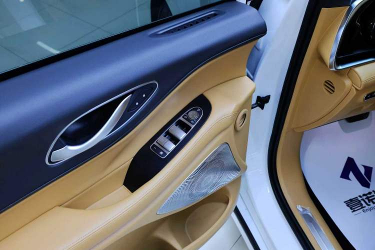 Used VOYAH Dream 2024 PHEV Ultra-Long Range Flagship Edition