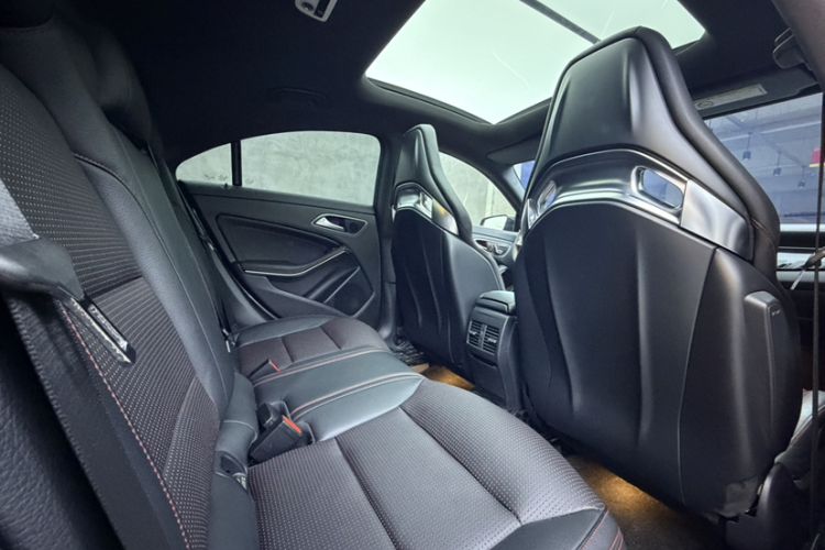 Used Mercedes-Benz CLA AMG 2017 Facelift AMG CLA 45 4MATIC Interior 2