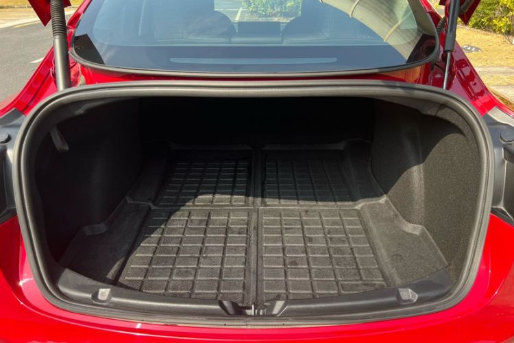 Used Tesla Model 3 2022 Rear-Wheel-Drive Version
