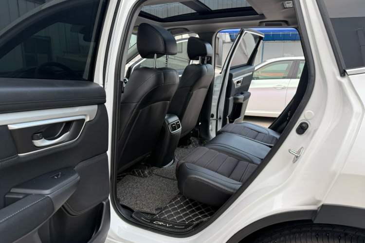 Used Honda CR-V 2021 240TURBO CVT Two-Wheel Drive Urban Edition