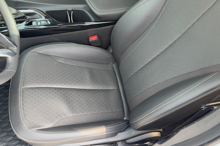 Used Buick Verano 2023 Pro Enjoyment Edition Left Front Seat